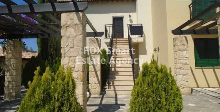 Eigentumswohnung im Agia Marinouda, Pafos 10066892