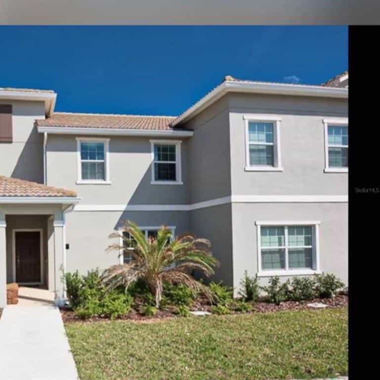 House in Hunters Creek, Florida 10066933