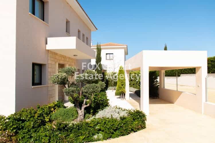 House in Agia Marinouda, Pafos 10066948