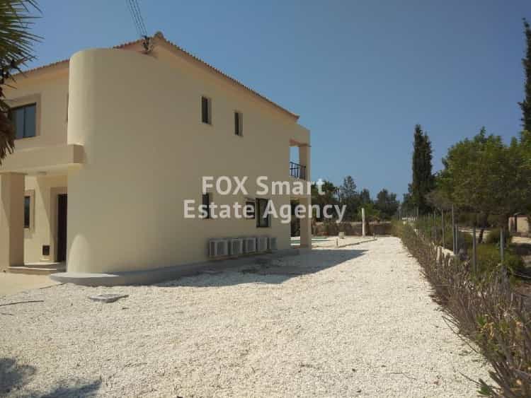 Huis in Agia Marinouda, Pafos 10067049