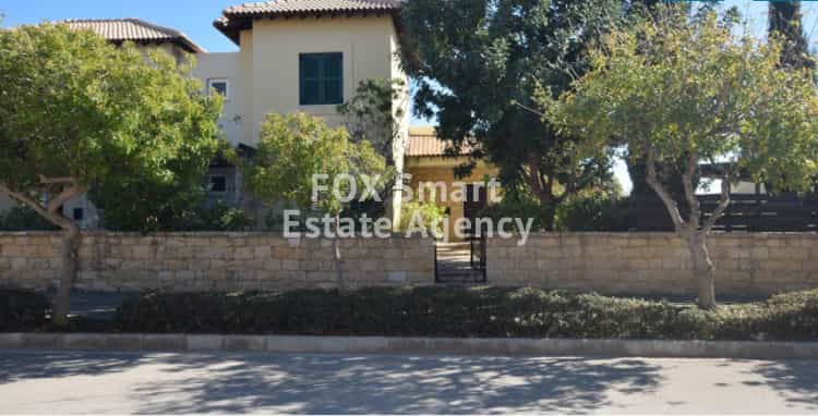 House in Aphrodite Hills, Paphos 10067168
