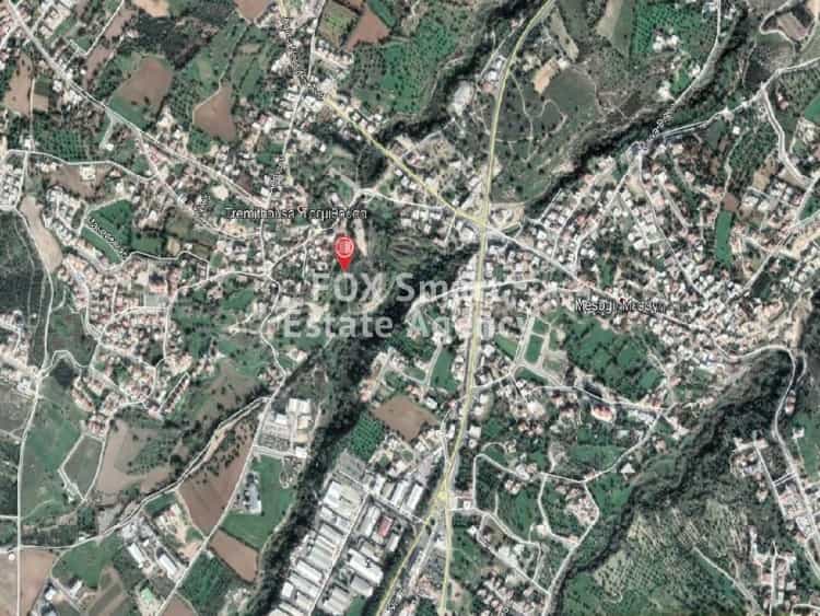 Tanah dalam Tremitousa, Pafos 10067351