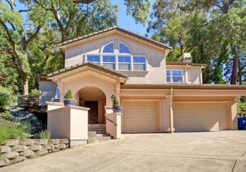 House in Orinda Village, California 10067475