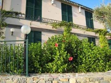House in San Remo, Liguria 10067593