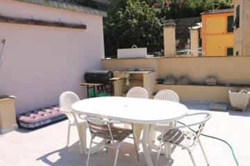 σπίτι σε Monterosso al Mare, Λιγουρία 10067907