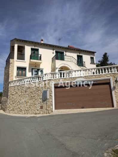 Rumah di Agia Marinouda, Pafos 10068172