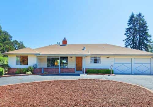 House in Moraga, California 10068200