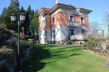 σπίτι σε Gignese, Piemonte 10068300