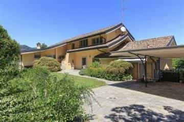 House in Meina, Piedmont 10068326