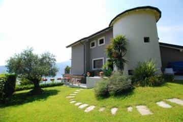 σπίτι σε Verbania, Piemonte 10068357