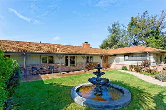 Huis in San Leandro, Californië 10068380
