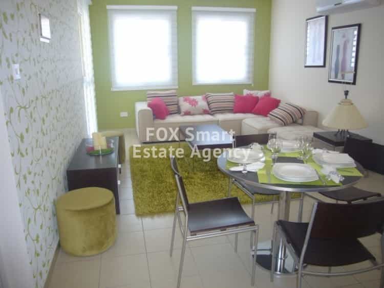Condominium in Paphos, Pafos 10068554
