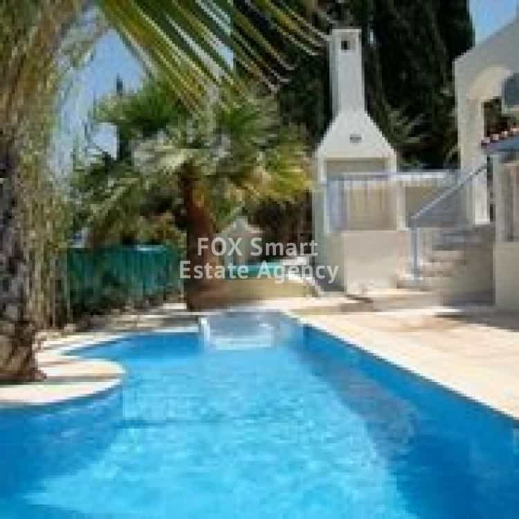 بيت في Coral Bay, Paphos 10068959