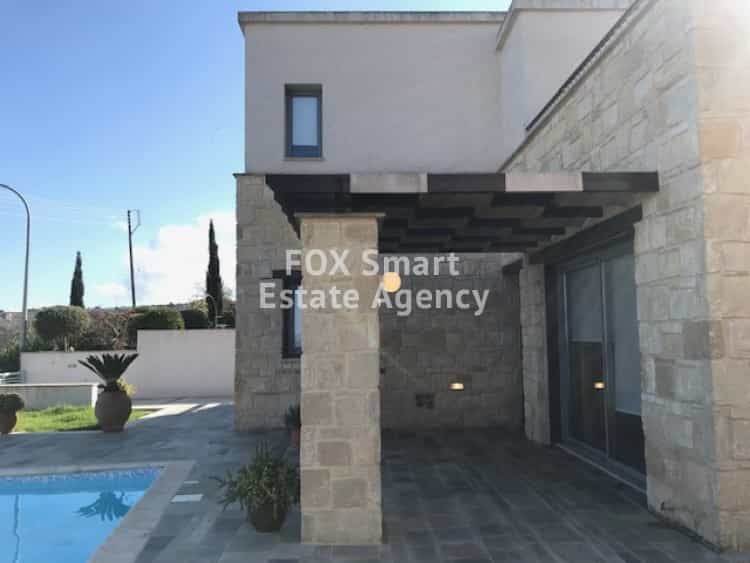 Talo sisään Drousia, Paphos 10068988