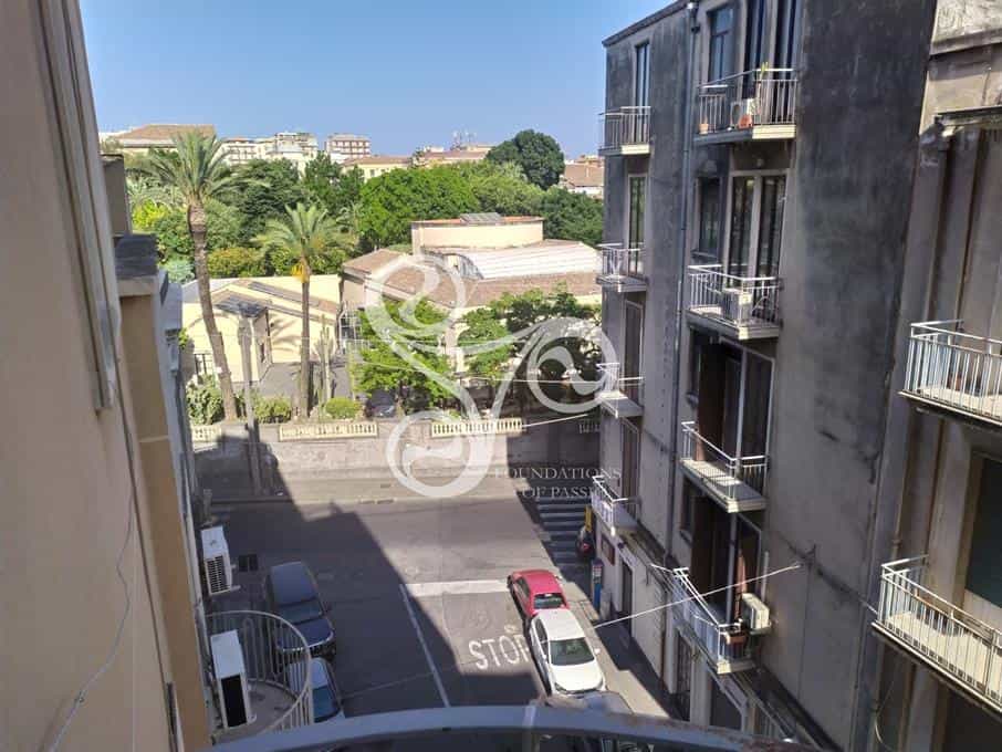 Condominium in Catania, Sicilië 10069085