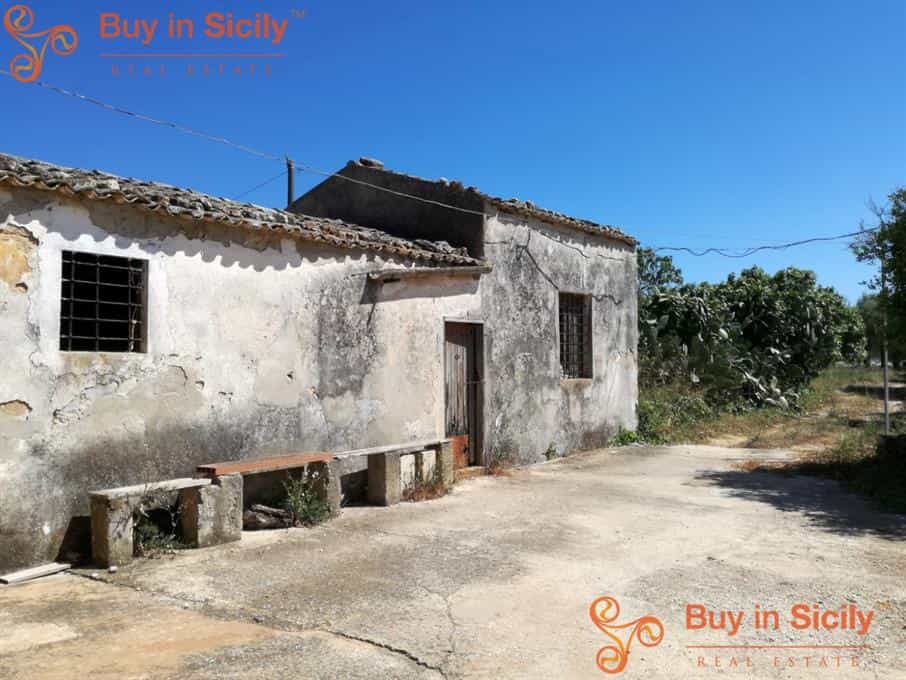 Dom w Contrada Luparello, Sicily 10069209