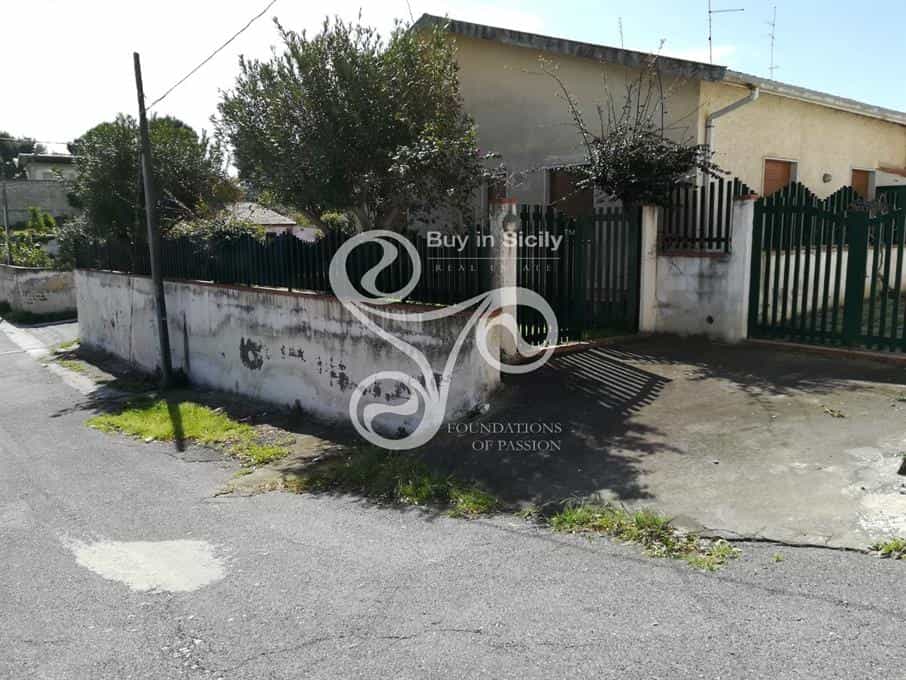 House in Brucoli, Sicilia 10069234
