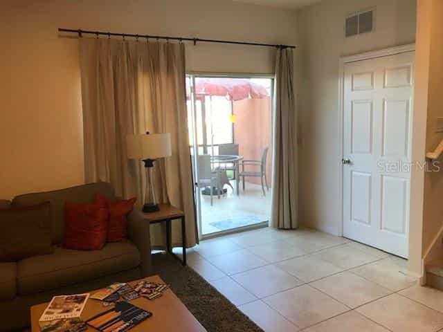 Huis in Kissimmee, Florida 10069279