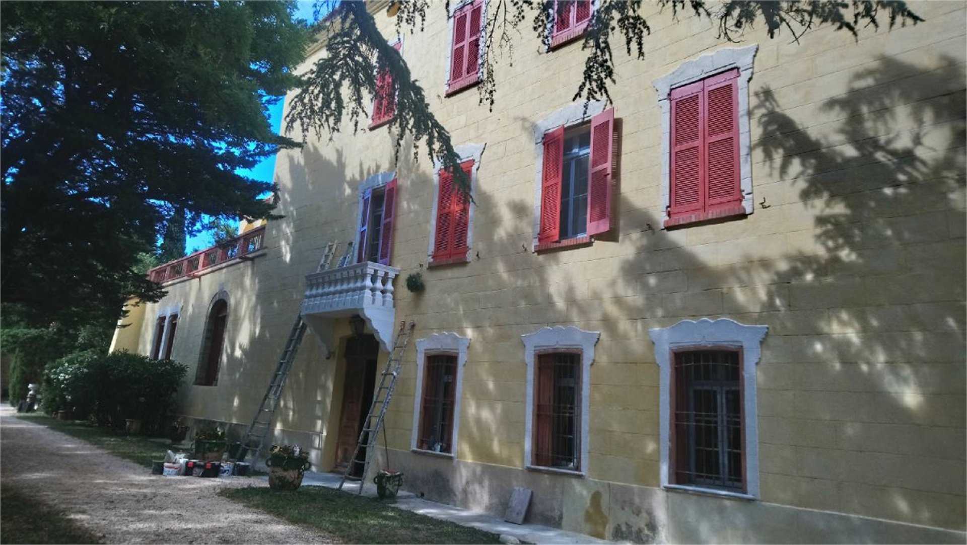 房子 在 勒韋爾內聖埃斯普里特, 奧克西塔尼 10069430