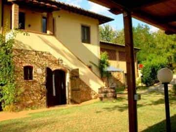 House in Tavernelle in Val di Pesa, Tuscany 10069431