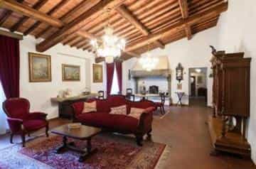 房子 在 Terranuova Bracciolini, Tuscany 10069441