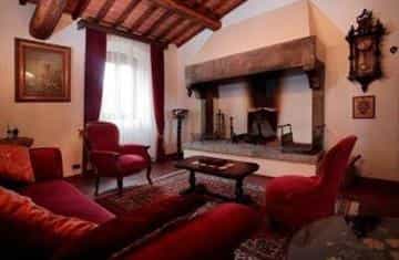 Huis in Terranuova Bracciolini, Tuscany 10069441