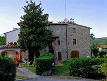 rumah dalam Monte San Savino, Tuscany 10069453
