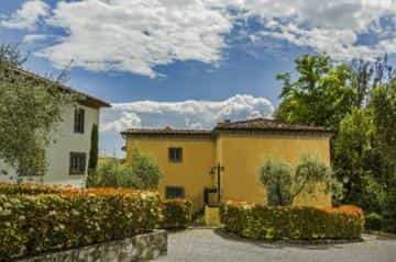 Kondominium dalam Lucca, Tuscany 10069473