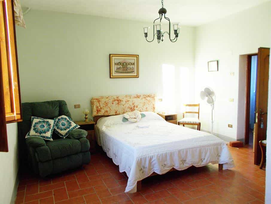 Будинок в Citta della Pieve, Umbria 10069559