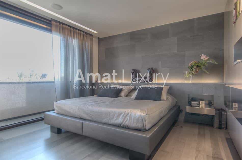 House in CL DOCTOR GIMENO, BARCELONA 10069633