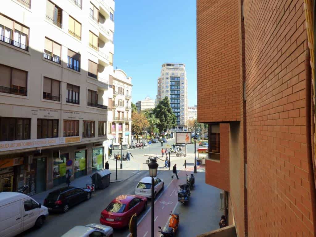 Condominium in Valencia, Valencia 10070388