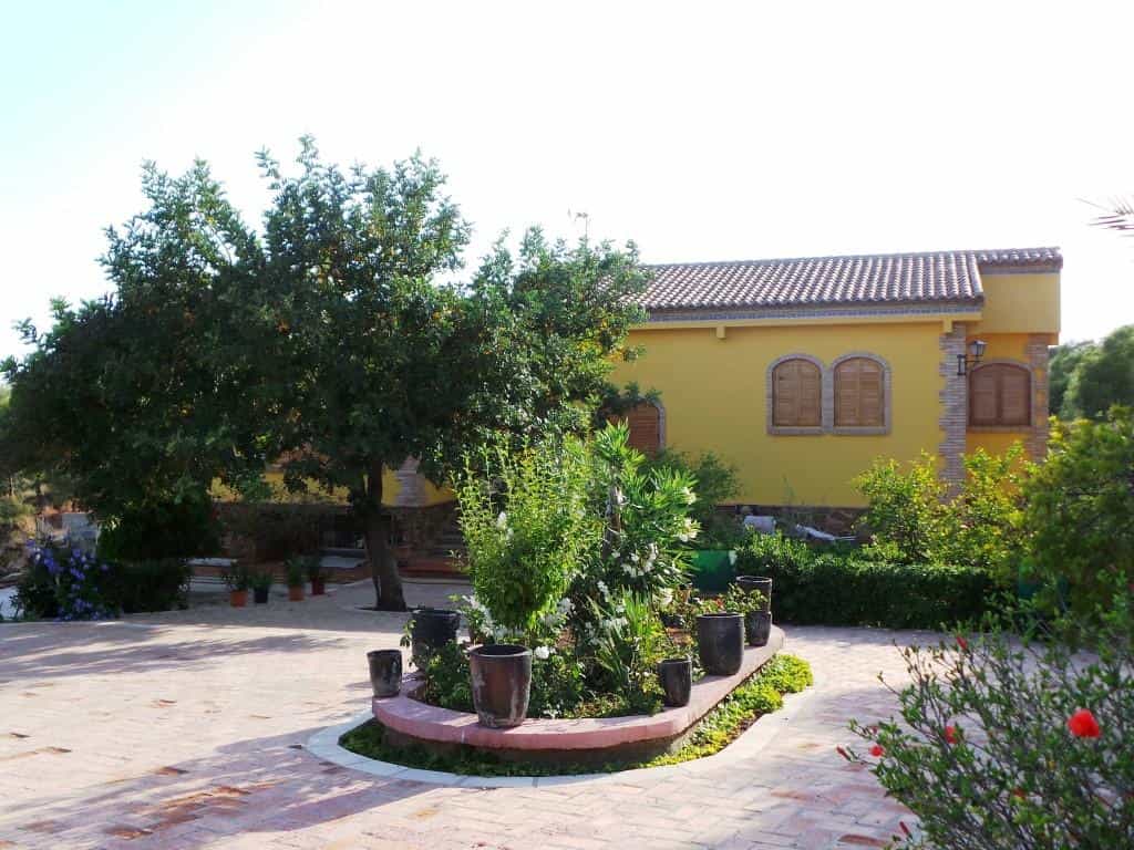 House in Naquera, Valencia 10070395