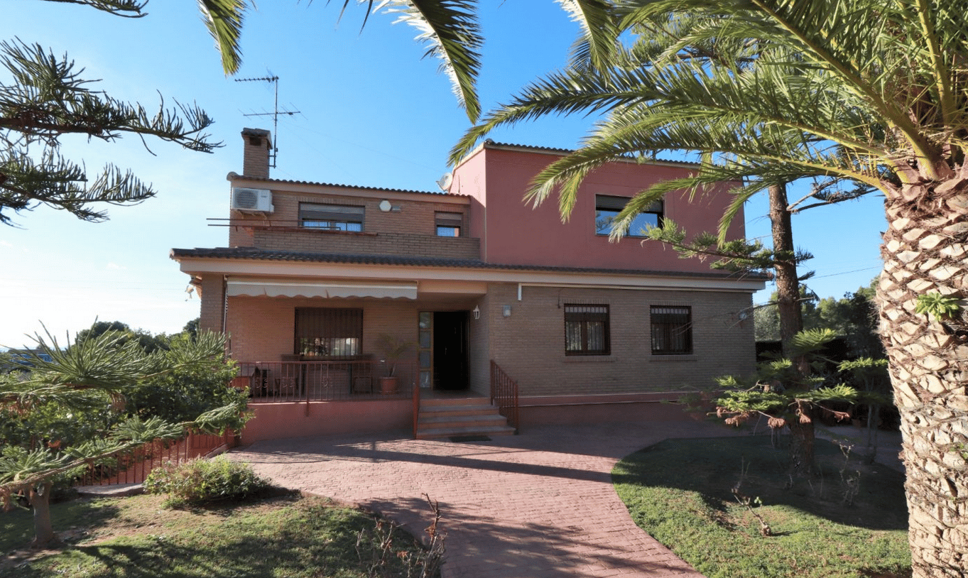 House in Naquera,  10070672