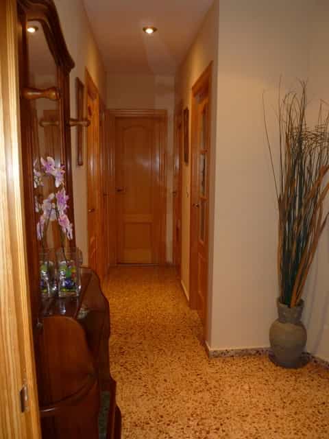 Квартира в Олива, Валенсія 10070705
