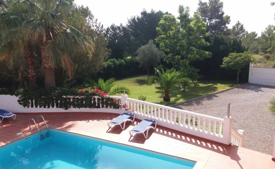 rumah dalam Santa Eulalia, Ibiza 10070809