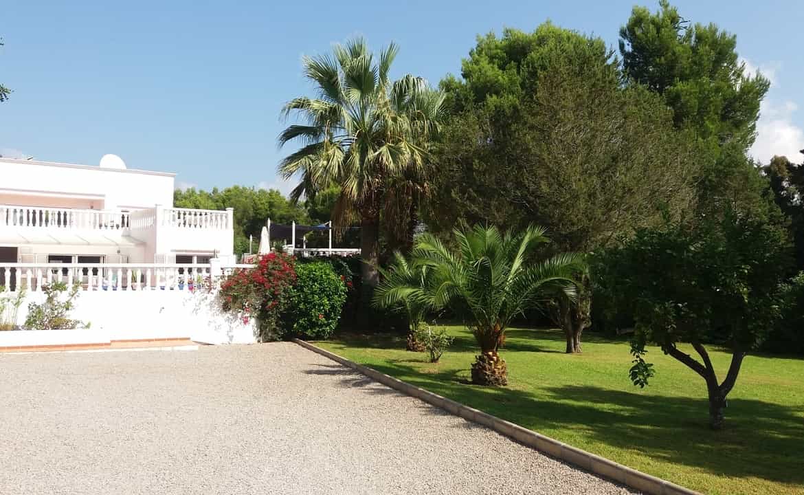 rumah dalam Santa Eulalia, Ibiza 10070809