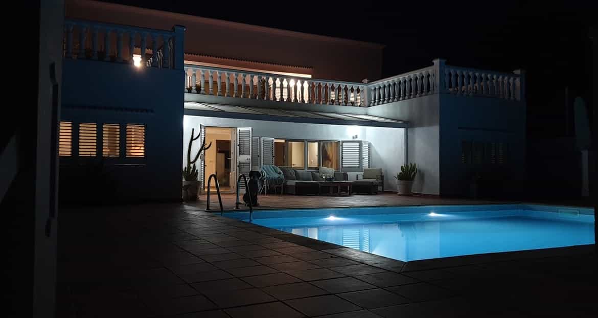 Talo sisään Santa Eulalia, Ibiza 10070809