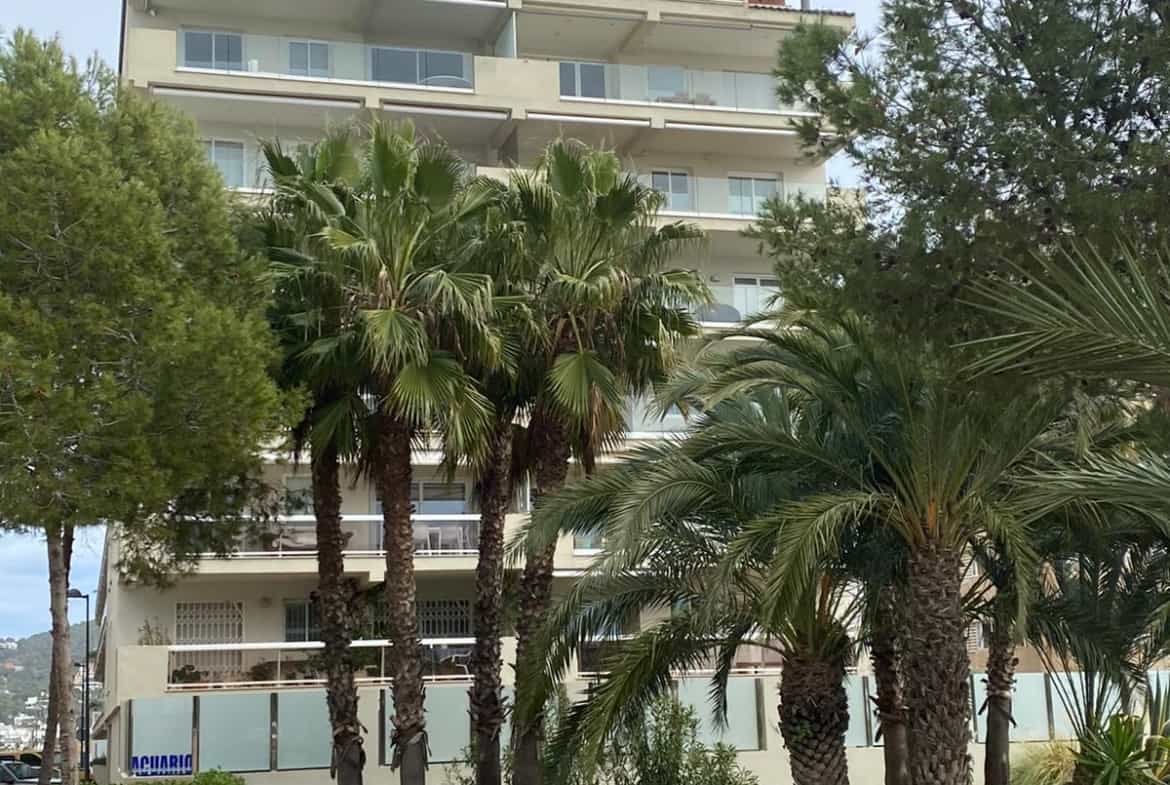 Condominium in Ibiza, Balearic Islands 10070823