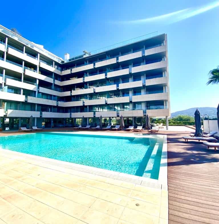 Condominium in Ibiza, Balearic Islands 10070872