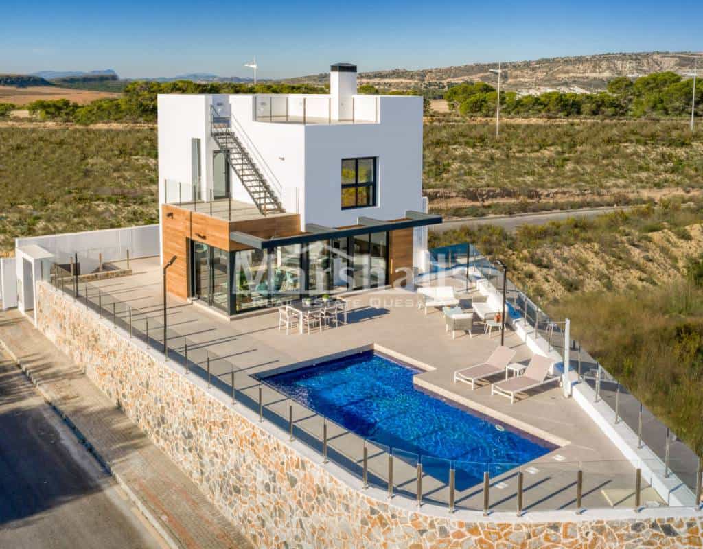 Haus im La Finca Golf Resort, Alicante 10070928