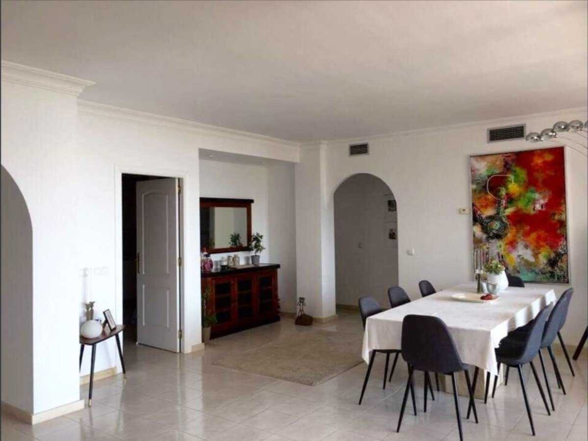 公寓 在 埃尔帕洛, 安达卢西亚 10071212