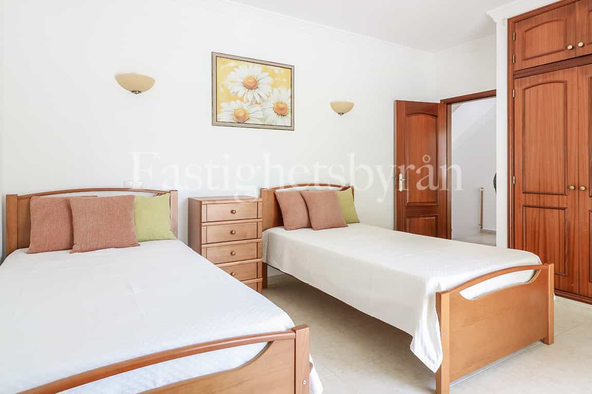 Condominium in Guia, Algarve 10071430
