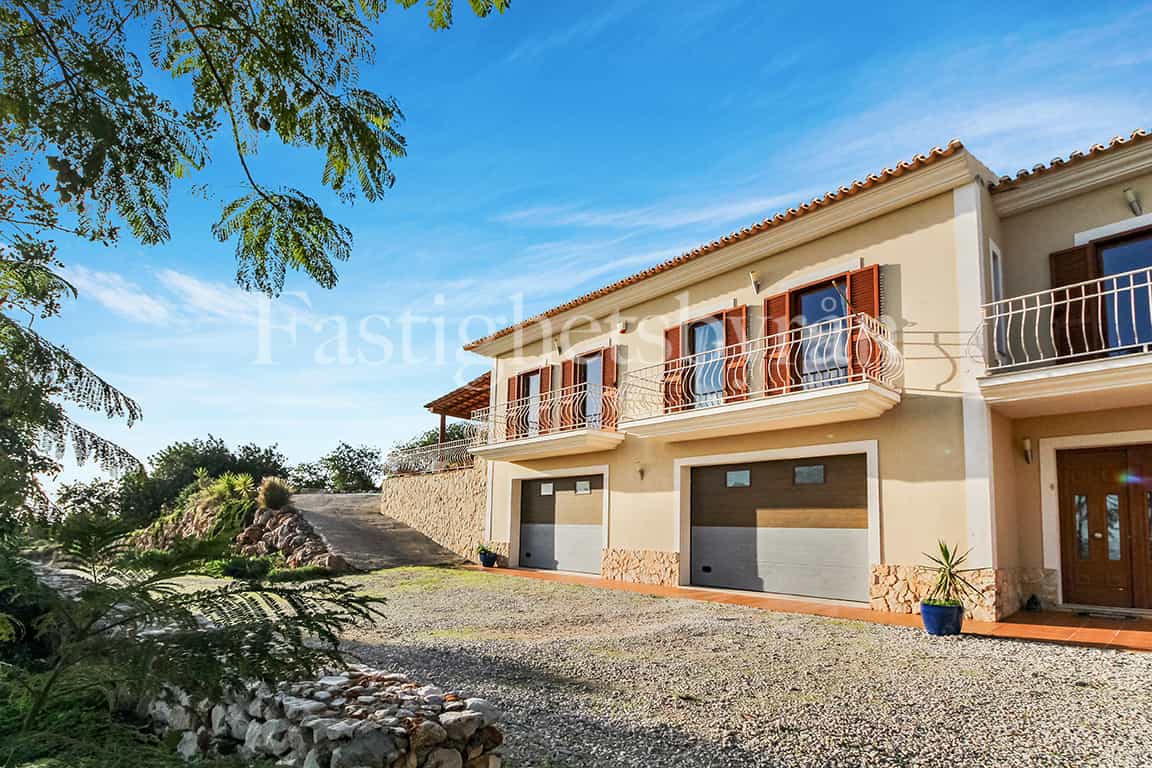 Condominium in SÃ&pound;o Bartolomeu De Messines, Algarve 10071435