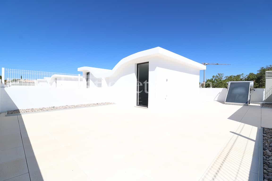 Osakehuoneisto sisään Pera, Algarve 10071442
