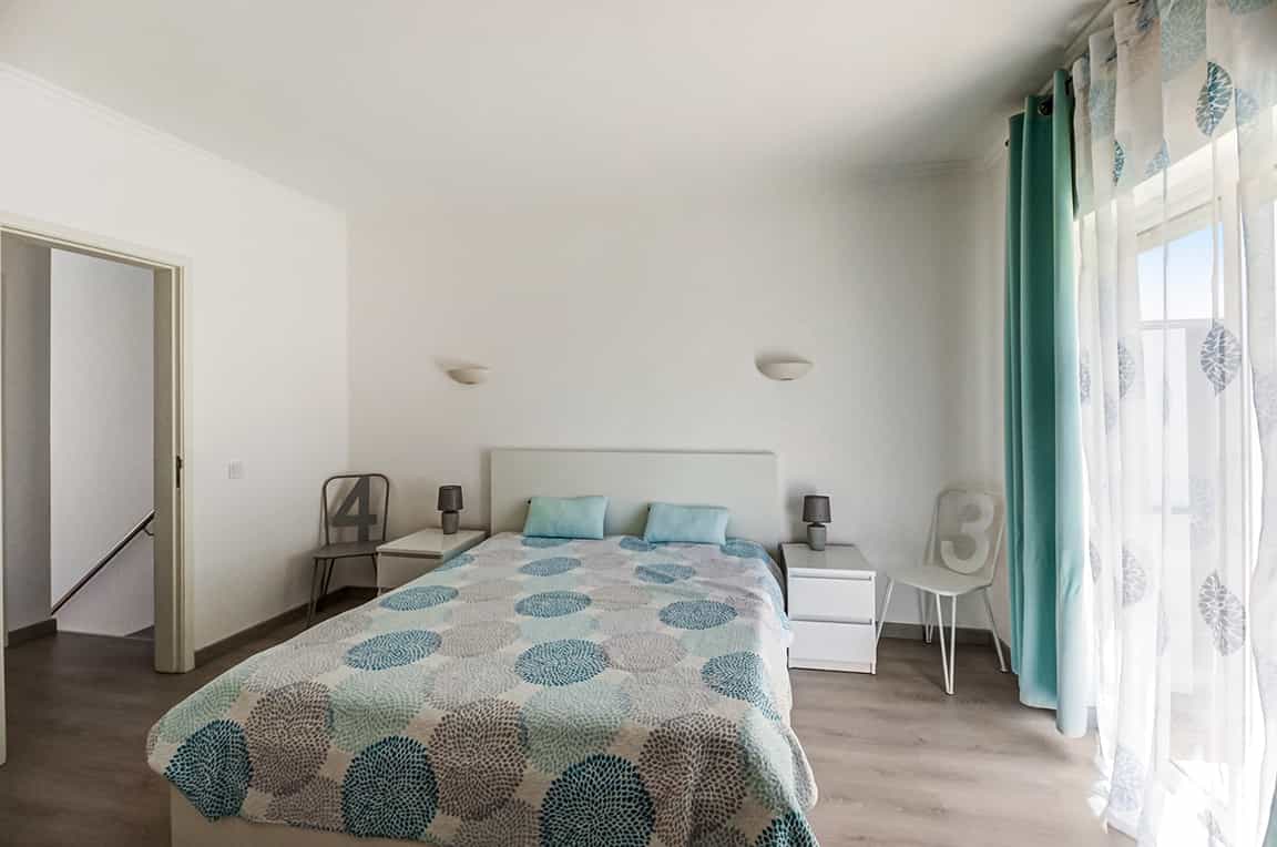Condominium dans Carvoeiro, Algarve 10071445