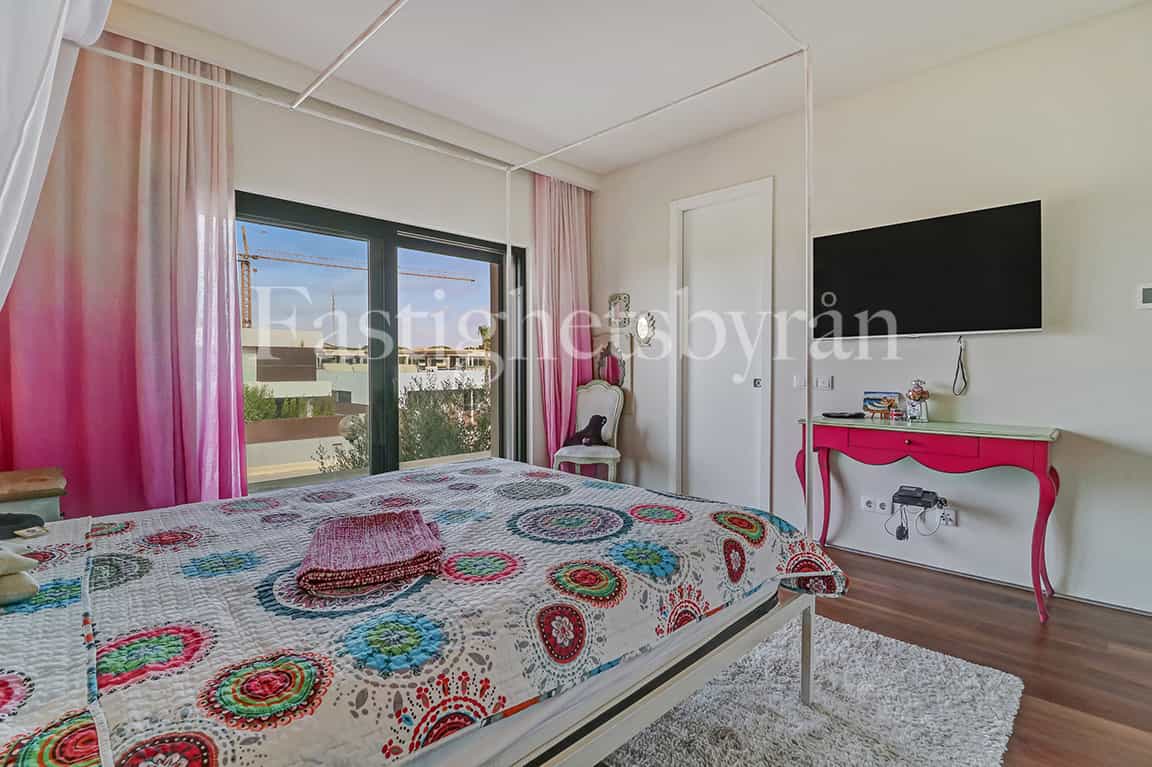 Condominium in Olhos D'agua, Algarve 10071449