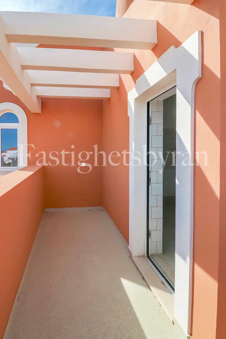Condominium in Lagoa, Algarve 10071485