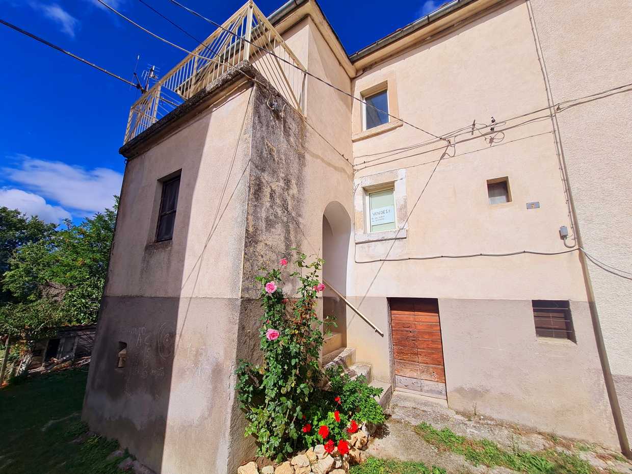 Condominium in Caramanico Terme, Abruzzo 10071542