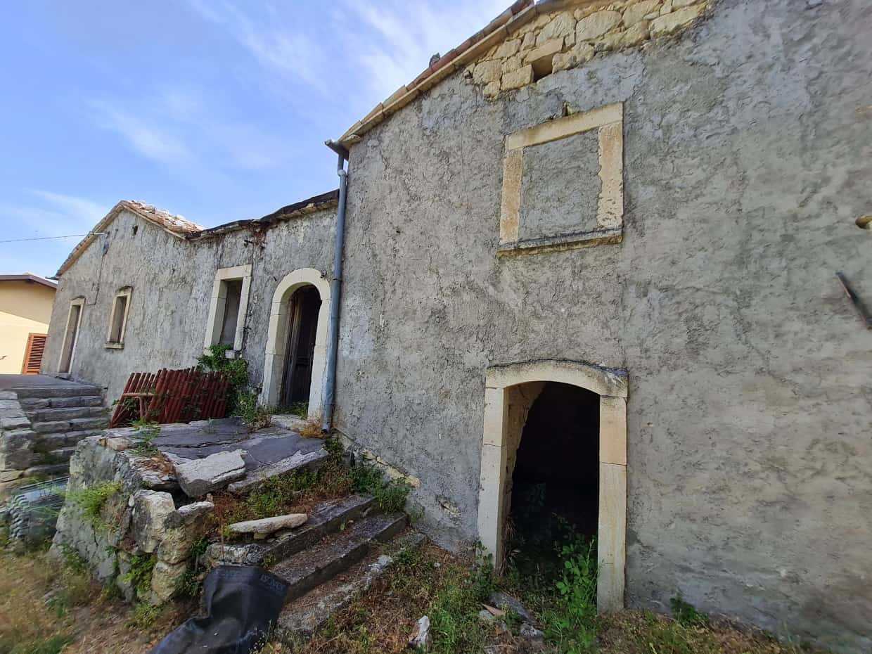 Talo sisään Abbateggio, Abruzzo 10071549