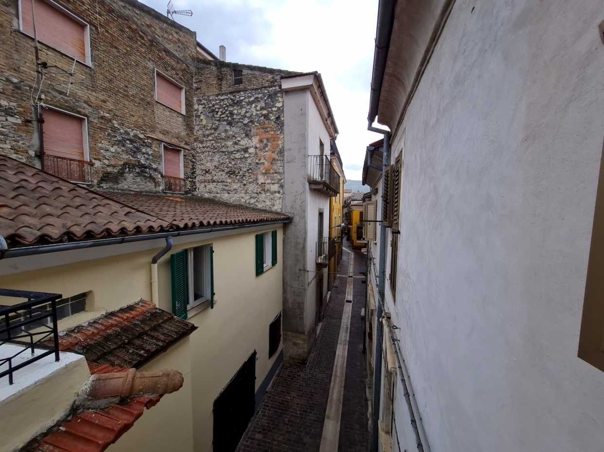 عمارات في Manoppello, Abruzzo 10071554